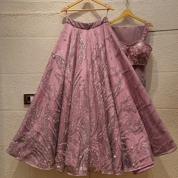 Meet your Posher, Himani - Picture 1 of 1